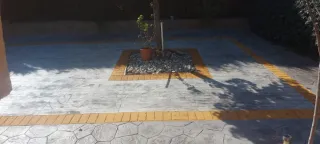 Hormigón liso e impreso.