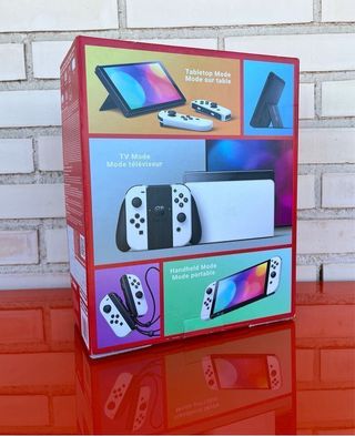 Nintendo Switch OLED Blanca y Negra