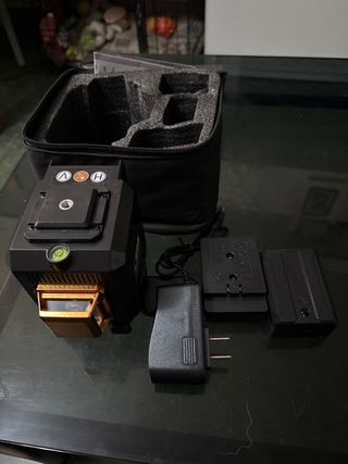 Nivel Láser con Accesorios