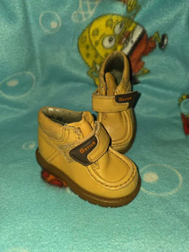 Botas de bebé niño Gorila