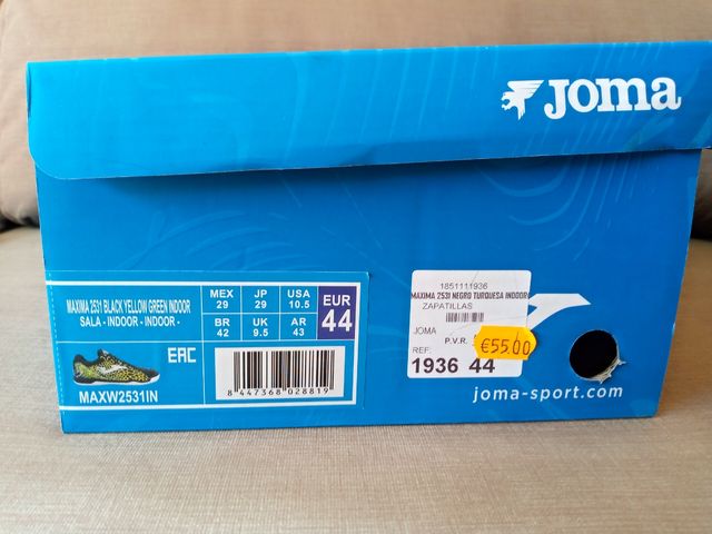 N 44 / Botas de fútbol nuevas Joma T.Tiger