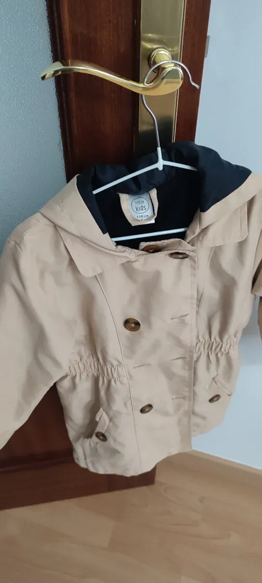Gabardina niña beige