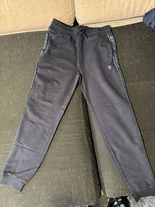 Pantalón de chándal Guess gris