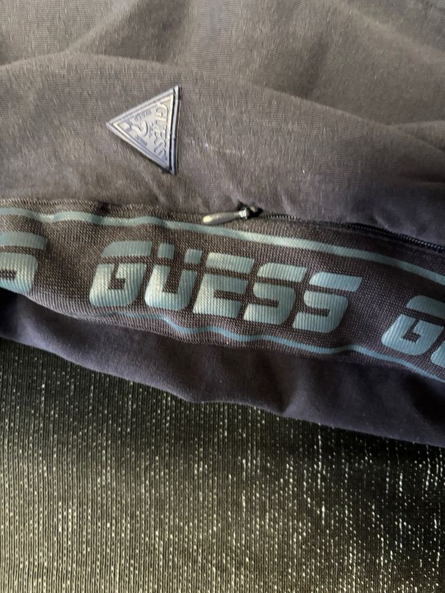Pantalón de chándal Guess gris