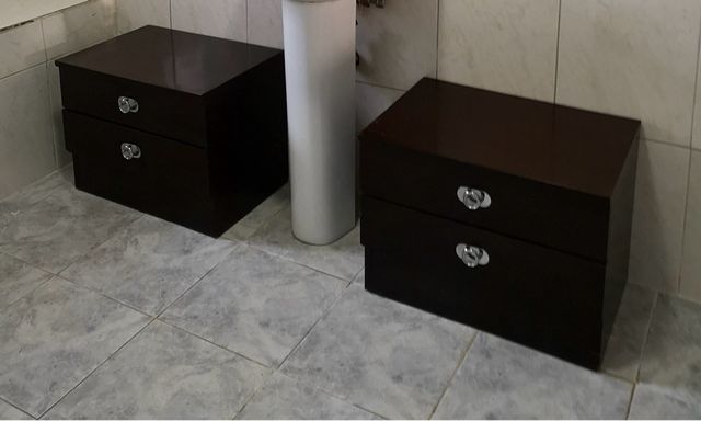 Mesitas de noche de madera