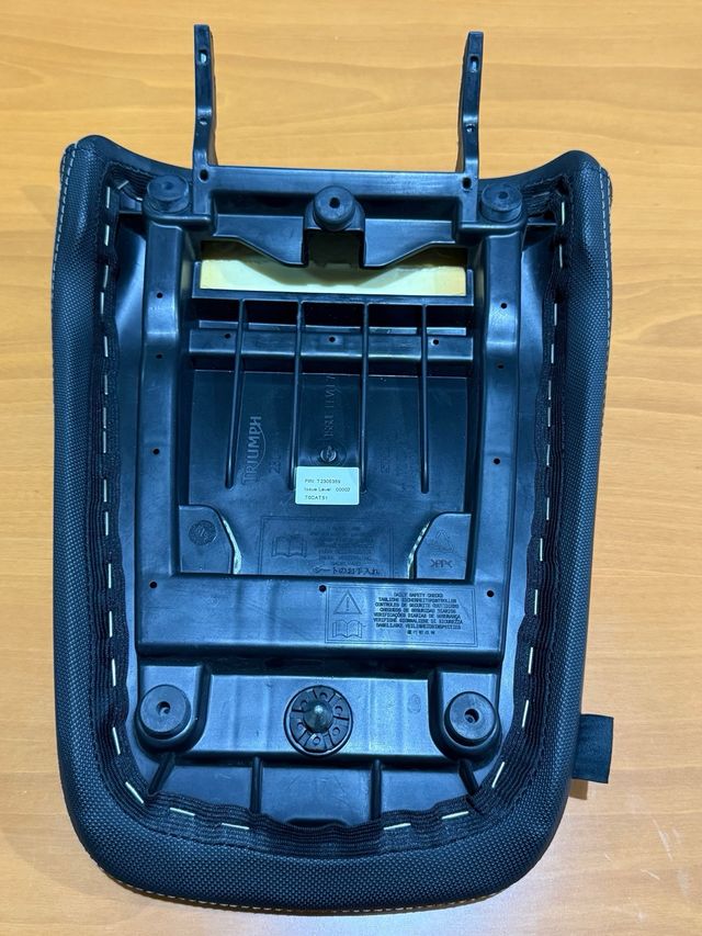 Asiento Moto Triumph 3D Mesh Trasero