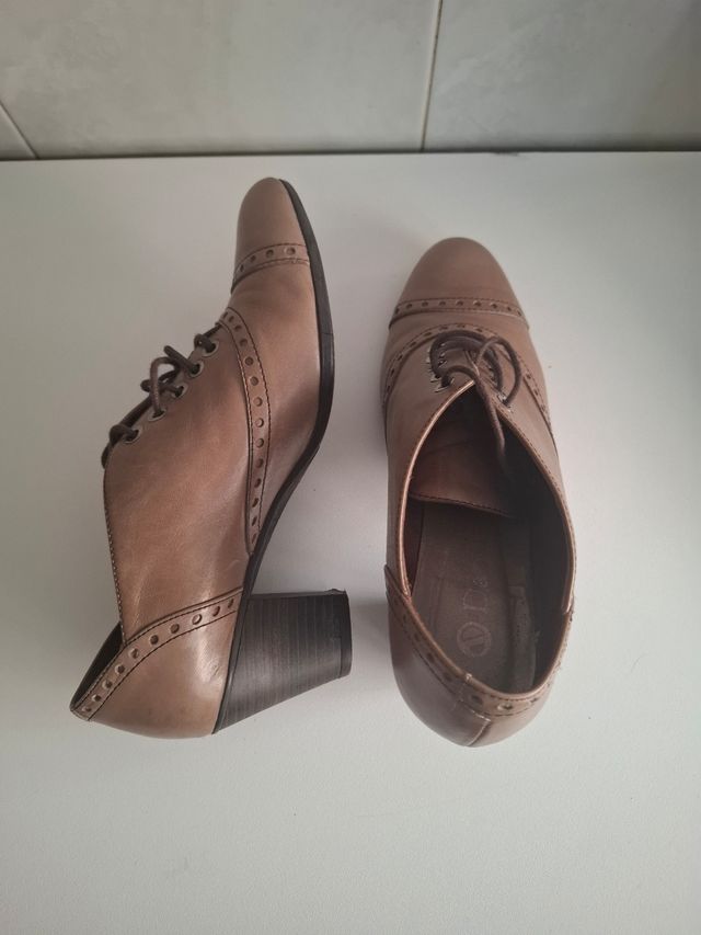Zapatos de piel Dansi Talla 37 25e