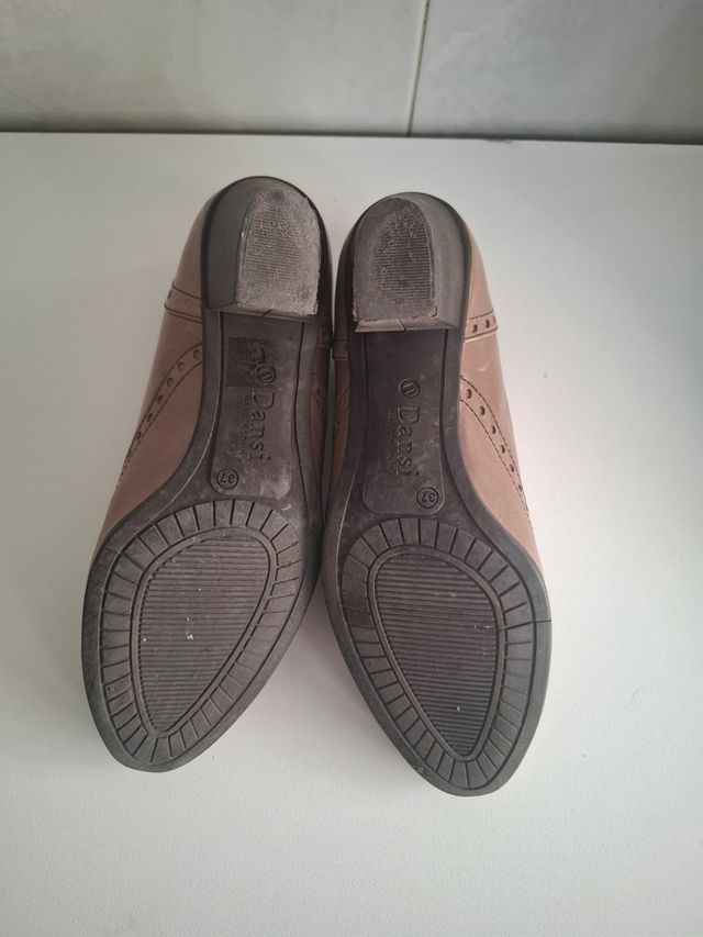 Zapatos de piel Dansi Talla 37 25e