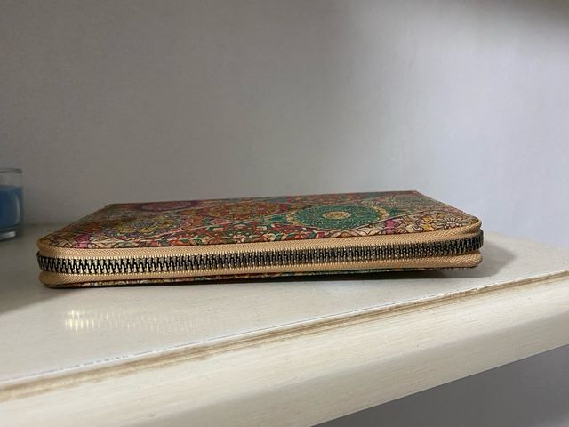 Portafoglio etnico multicolor con zip