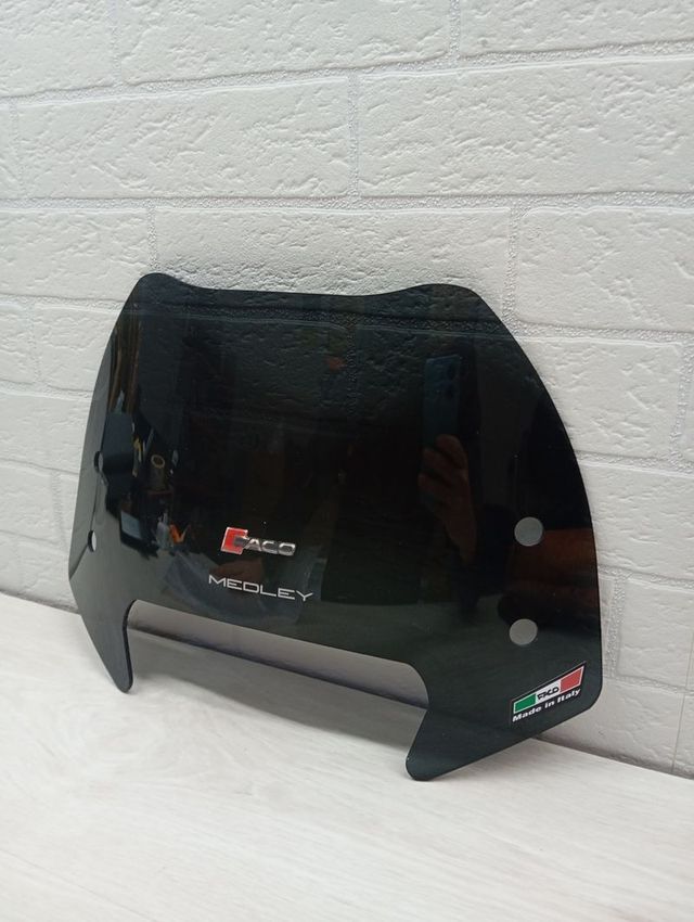 Faco - Parabrisas ahumado oscuro para Piaggio