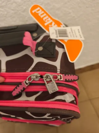 Conjunto 3 maletas NUEVAS estampado jirafa fucsia