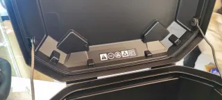 BAUL SHAD TR 41 ALUMINIO Y NEGRO