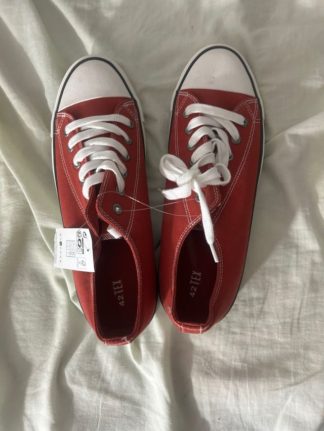 Zapatillas rojas vintage