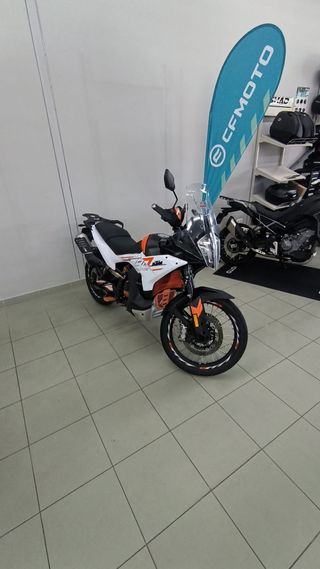 KTM Adventure 790