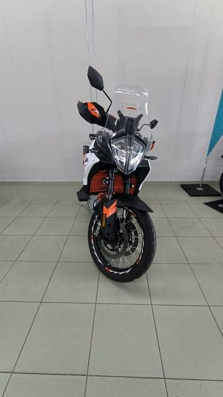 KTM Adventure 790
