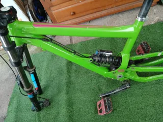 Cuadro de Bicicleta Montaña Verde Comencal descens