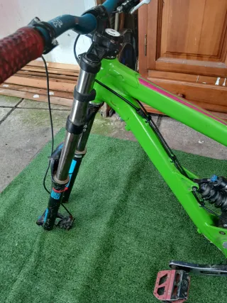 Cuadro de Bicicleta Montaña Verde Comencal descens