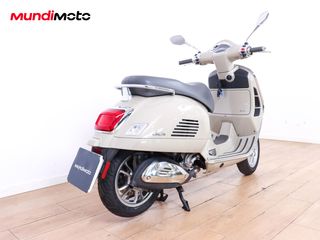VESPA GTS 300