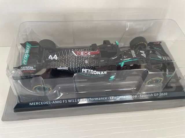 Mercedes AMG F1 W11 EQ 1/24 Lewis Hamilton
