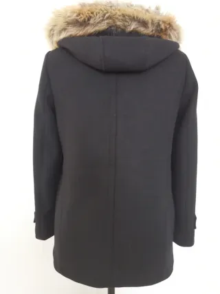 Chaquetón Unit negro con capucha Talla S