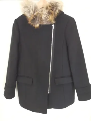 Chaquetón Unit negro con capucha Talla S