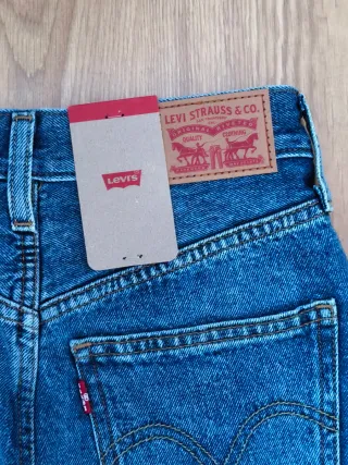Falda midi vaquera Levi's