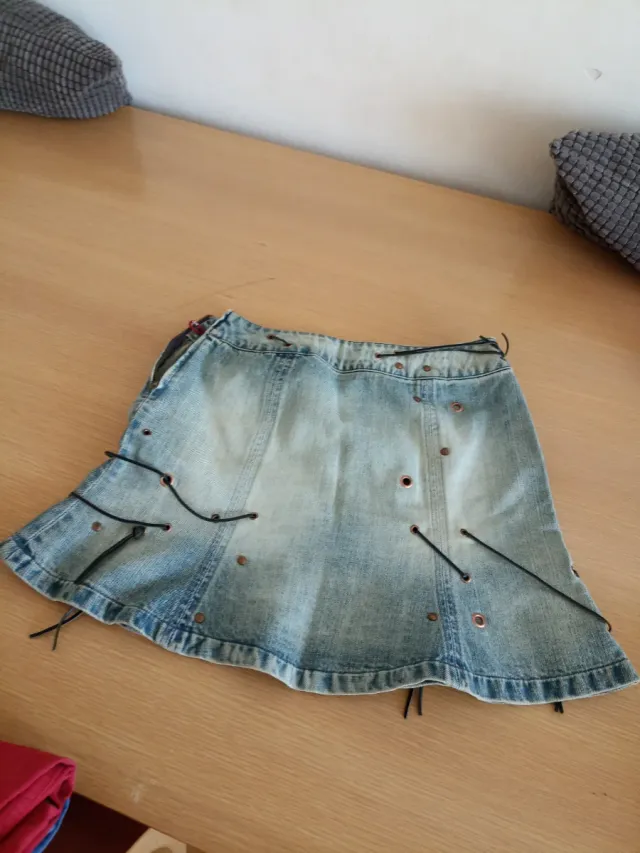 Mini falda vaquera Miss Sixty con cordones