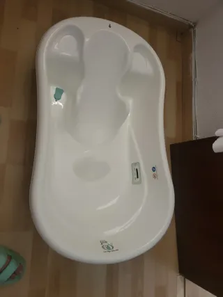Bañera de bebé marca Babylon