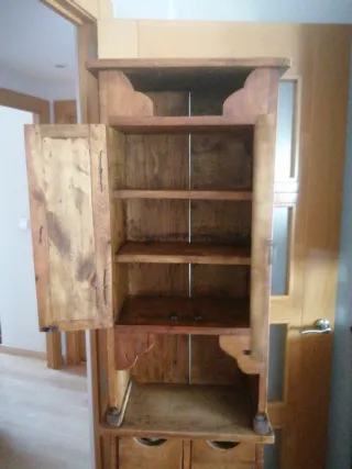 Mueble mexicano de madera