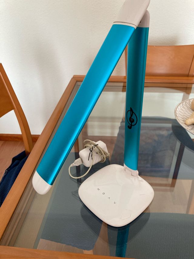 Lámpara Escritorio LED Azul y Blanca