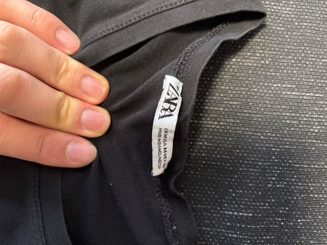 Camiseta Zara Negra Talla M