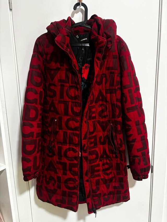 Abrigo Desigual Rojo
