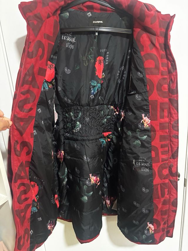 Abrigo Desigual Rojo