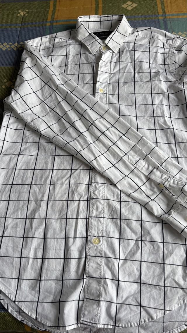 Camisa ZARA MAN cuadros blanco y negro
