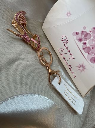 Llavero zapato tacón rosa y dorado Navidad Cumple