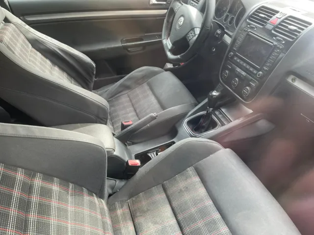 Volkswagen Golf 2006