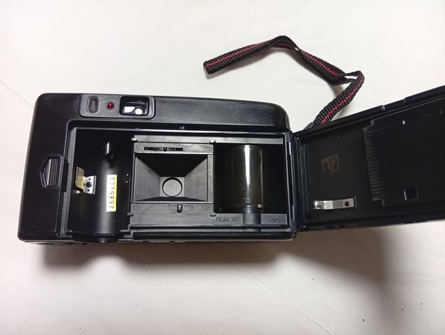 Cámara Analógica Canon Mate Negra