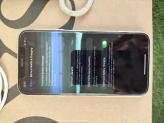 iPhone XR Verde e Giallo con Custodie