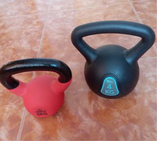 2 Mancuernas Kettlebell 6kg y 4kg