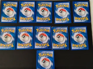 Lotto carte Pokémon rare vecchie