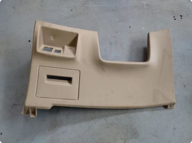 EMBELLECEDOR NISSAN TERRANO II (R20)