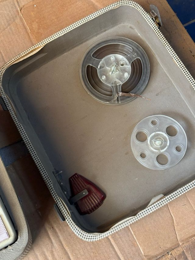 Grabadora Leningrad URSS – maleta antigua