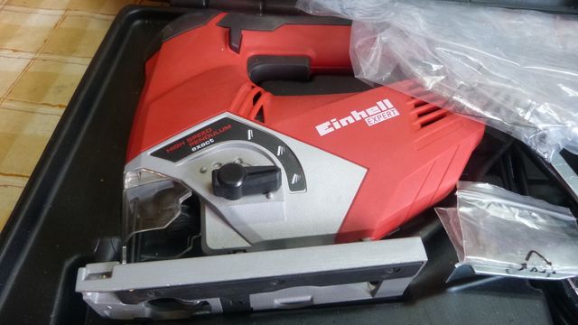 Sierra de calar Einhell TE-JS 100