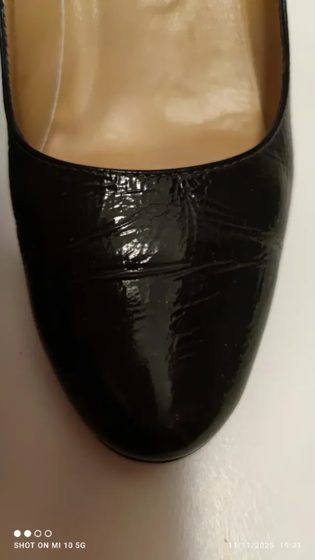 Zapatos #cuña. Verde musgo.