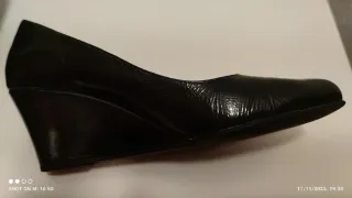 Zapatos #cuña. Verde musgo.