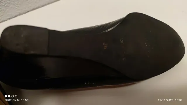 Zapatos #cuña. Verde musgo.