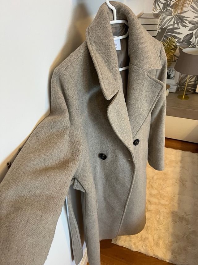 Abrigo beige talla M