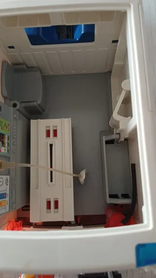 Lote Playmobil: Ambulancia +Barco hidrodeslizador