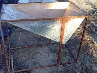 Carretilla de obra metálica