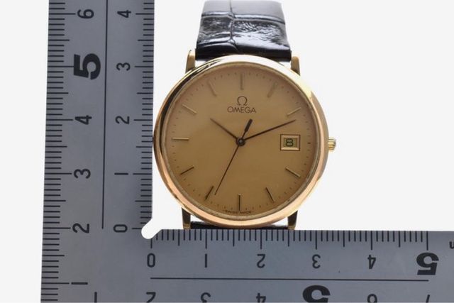 reloj omega De ville